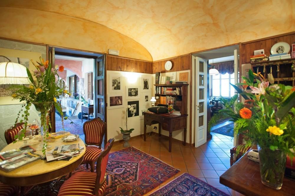 Felicin - Ristorante Albergo "Dimora Storica" Монфорте-д'Альба Экстерьер фото