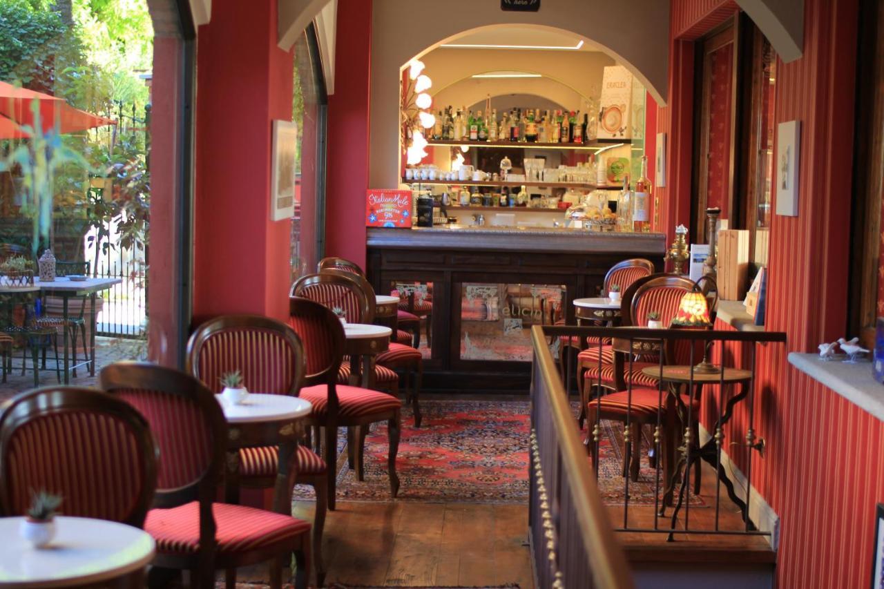 Felicin - Ristorante Albergo "Dimora Storica" Монфорте-д'Альба Экстерьер фото